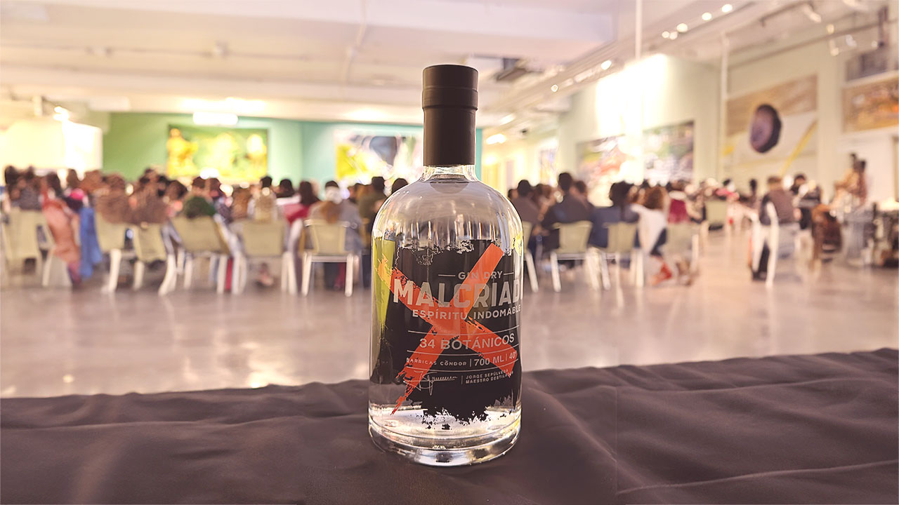 Arte y sabor: Gin Malcriado brilla en Galería Aninat